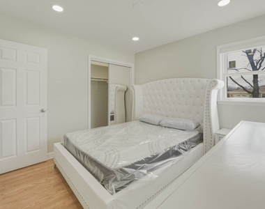 8901 Moody Avenue - Photo Thumbnail 16