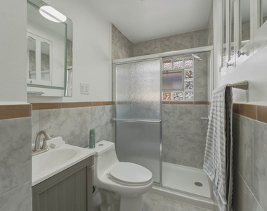 8901 Moody Avenue - Photo Thumbnail 11