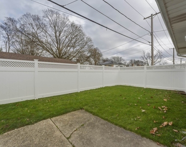 8901 Moody Avenue - Photo Thumbnail 27