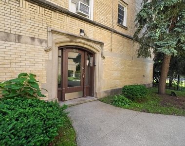 7019 S Merrill Avenue - Photo Thumbnail 6