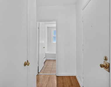 7019 S Merrill Avenue - Photo Thumbnail 40