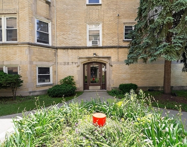 7019 S Merrill Avenue - Photo Thumbnail 5