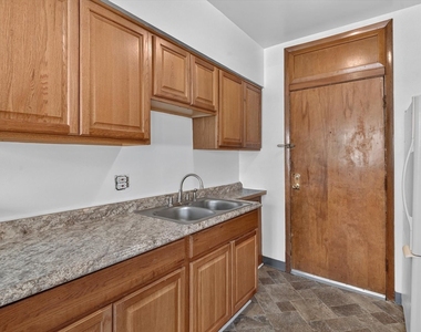 7019 S Merrill Avenue - Photo Thumbnail 30