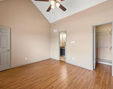 2300 Old Spanish Trail - Photo Thumbnail 8