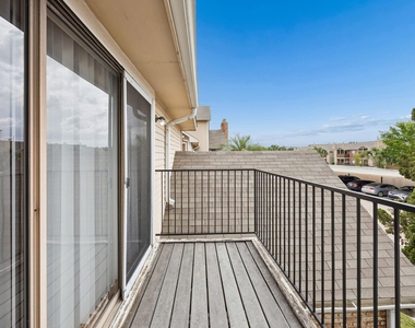 2300 Old Spanish Trail - Photo Thumbnail 11