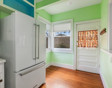 4823 Fannin Drive - Photo Thumbnail 18