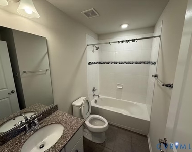 11955 Shire View Way - Photo Thumbnail 5
