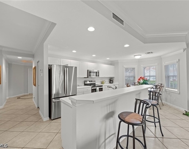 28611 Carriage Home Drive - Photo Thumbnail 4