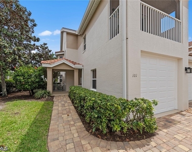 28611 Carriage Home Drive - Photo Thumbnail 2