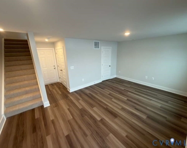 9935 Golden Trout Lane - Photo Thumbnail 9