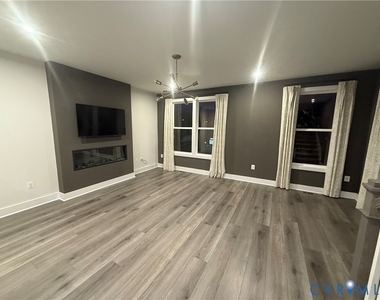 10199 Blue Wing Lane - Photo Thumbnail 15