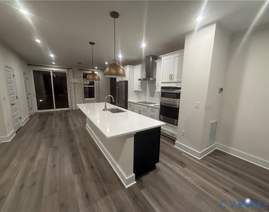 10199 Blue Wing Lane - Photo Thumbnail 13