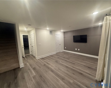 10199 Blue Wing Lane - Photo Thumbnail 2