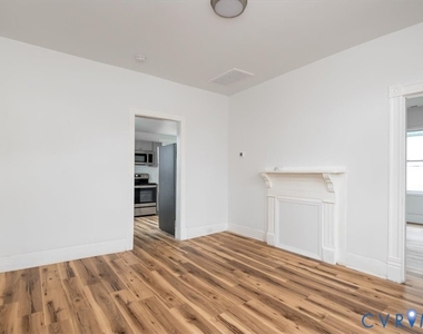 2726 Alexander Avenue - Photo Thumbnail 3