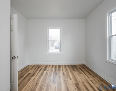 2726 Alexander Avenue - Photo Thumbnail 11