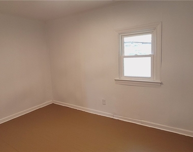 315 St Marks Street - Photo Thumbnail 14