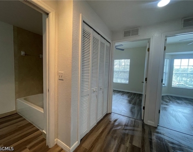 8555 Bernwood Cove Loop - Photo Thumbnail 33