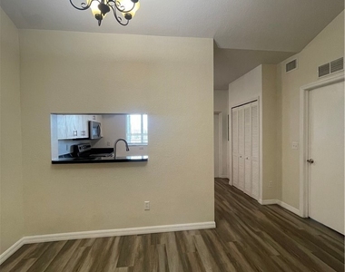 8555 Bernwood Cove Loop - Photo Thumbnail 9