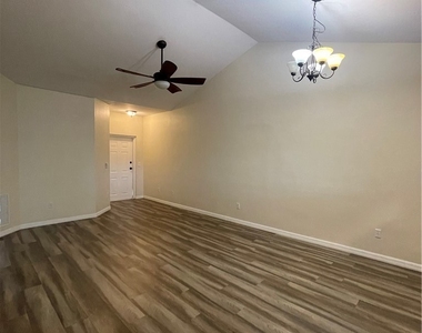 8555 Bernwood Cove Loop - Photo Thumbnail 43