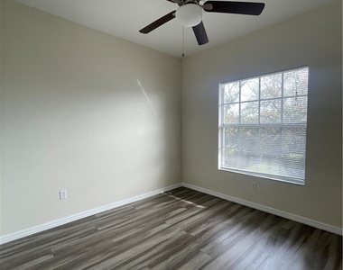8555 Bernwood Cove Loop - Photo Thumbnail 37