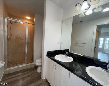 8555 Bernwood Cove Loop - Photo Thumbnail 14