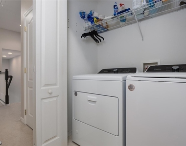 3240 Cottonwood Bend - Photo Thumbnail 30