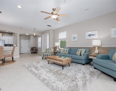 3240 Cottonwood Bend - Photo Thumbnail 9