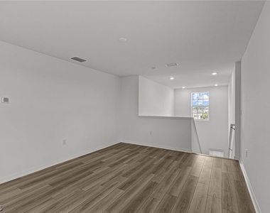 43153 Wild Indigo Road - Photo Thumbnail 12