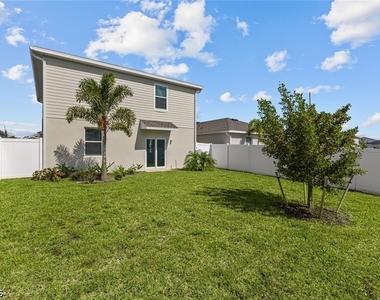 43153 Wild Indigo Road - Photo Thumbnail 15