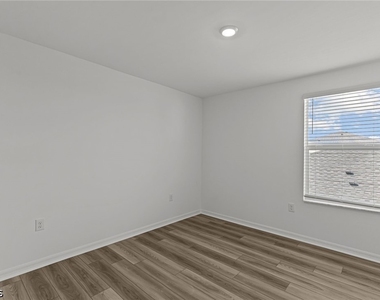 43153 Wild Indigo Road - Photo Thumbnail 13