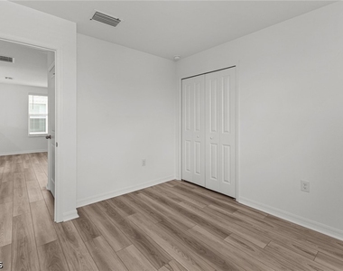 43153 Wild Indigo Road - Photo Thumbnail 6