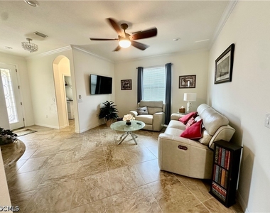 11600 Golden Oak Terrace - Photo Thumbnail 17