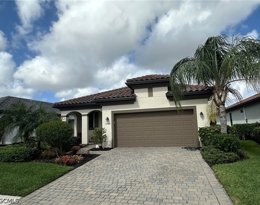 11600 Golden Oak Terrace - Photo Thumbnail 2