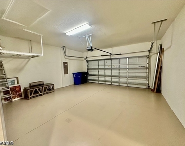11600 Golden Oak Terrace - Photo Thumbnail 19