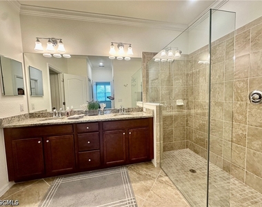 11600 Golden Oak Terrace - Photo Thumbnail 13