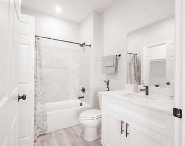 2101 Renike Road - Photo Thumbnail 7