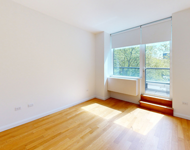 795 Columbus Ave - Photo Thumbnail 3