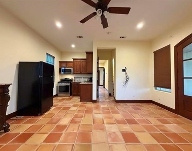 12410 Keith Rd - Photo Thumbnail 15