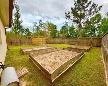 12410 Keith Rd - Photo Thumbnail 44