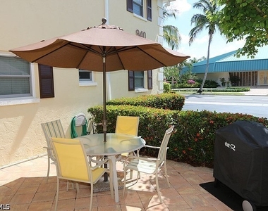 940 3rd Street S - Photo Thumbnail 14
