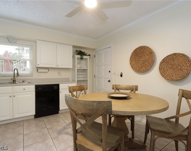 940 3rd Street S - Photo Thumbnail 6