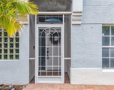351 Pindo Palm Drive - Photo Thumbnail 3