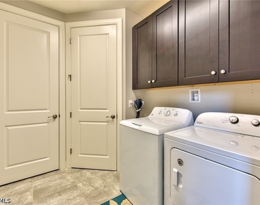 8764 Bellano Court - Photo Thumbnail 18