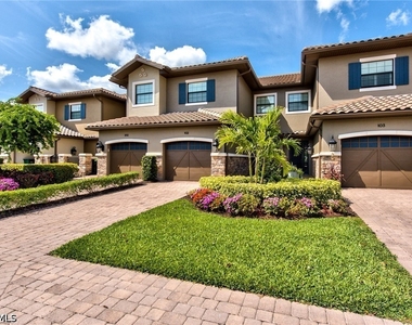 8764 Bellano Court - Photo Thumbnail 22