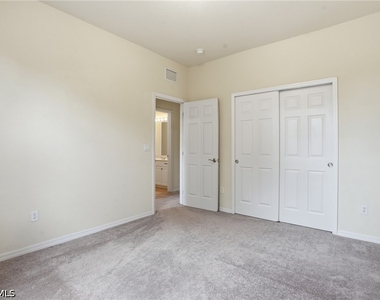 12854 Carrington Circle - Photo Thumbnail 28