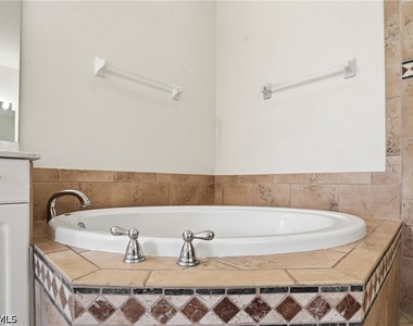12854 Carrington Circle - Photo Thumbnail 27