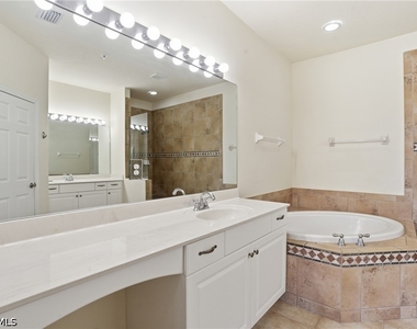 12854 Carrington Circle - Photo Thumbnail 23