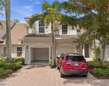 12854 Carrington Circle - Photo Thumbnail 2