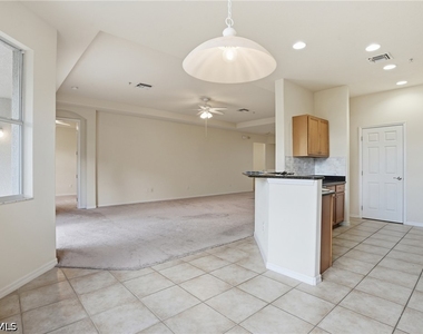 12854 Carrington Circle - Photo Thumbnail 10