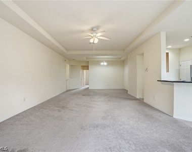 12854 Carrington Circle - Photo Thumbnail 9